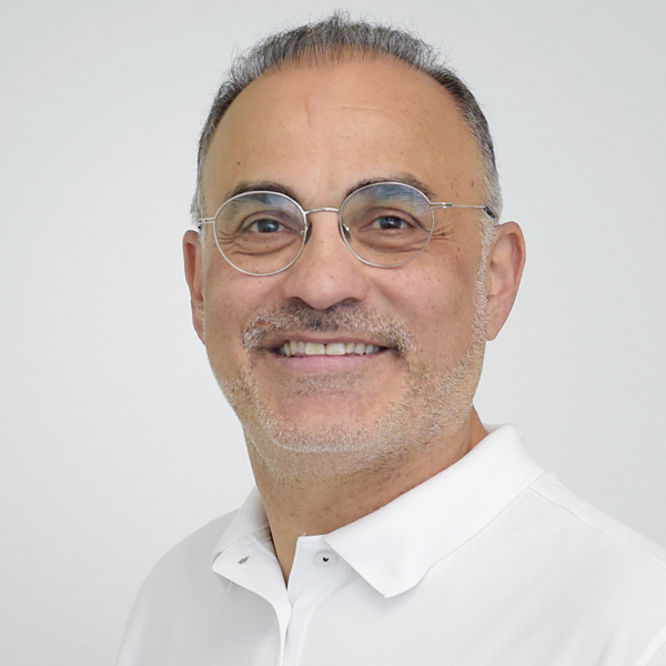 Herr Dr. med. dent. Mehran Andabili